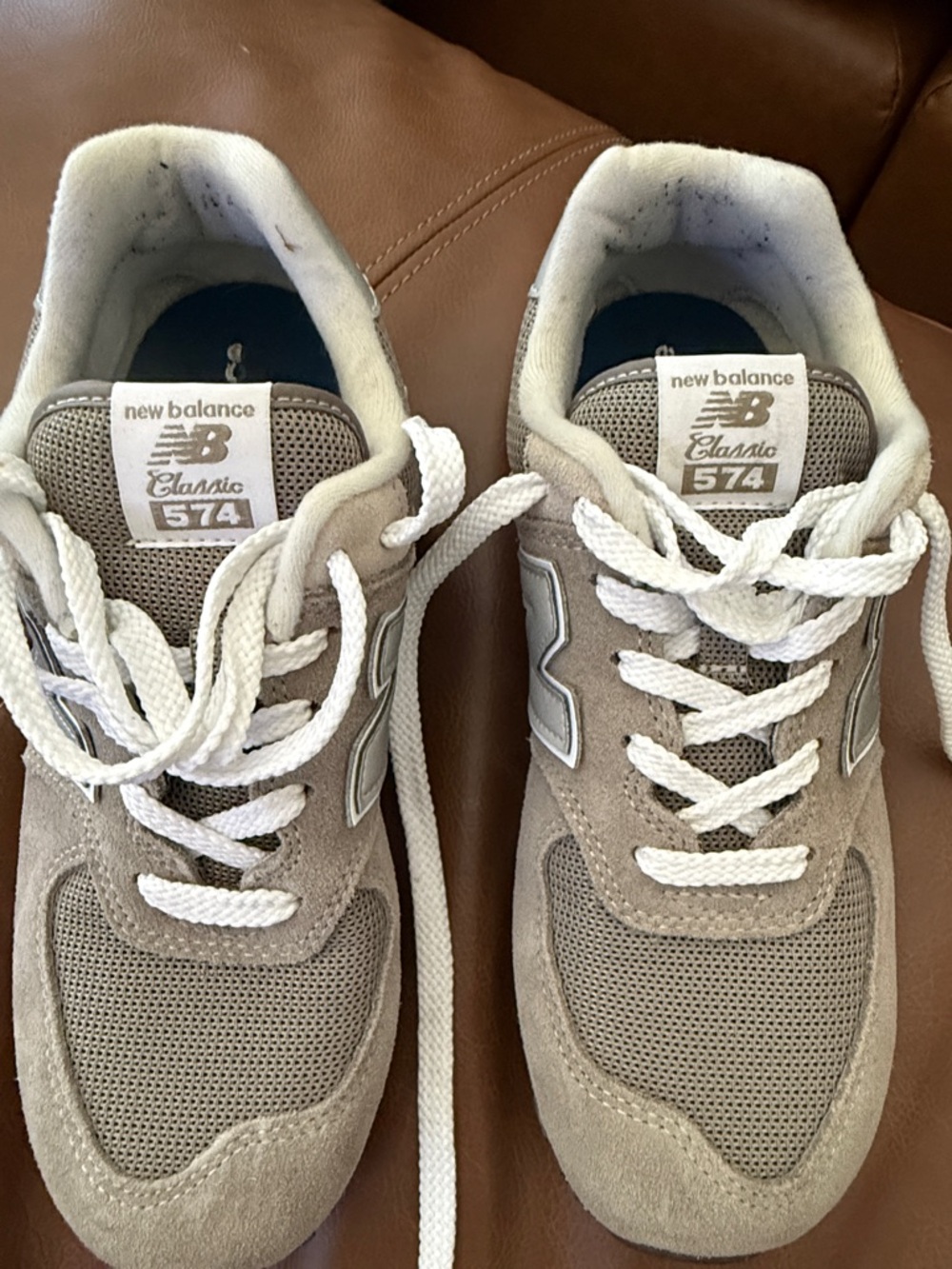 New Balance Classic 574 Boys Sneakers in Geay with Silver N and White